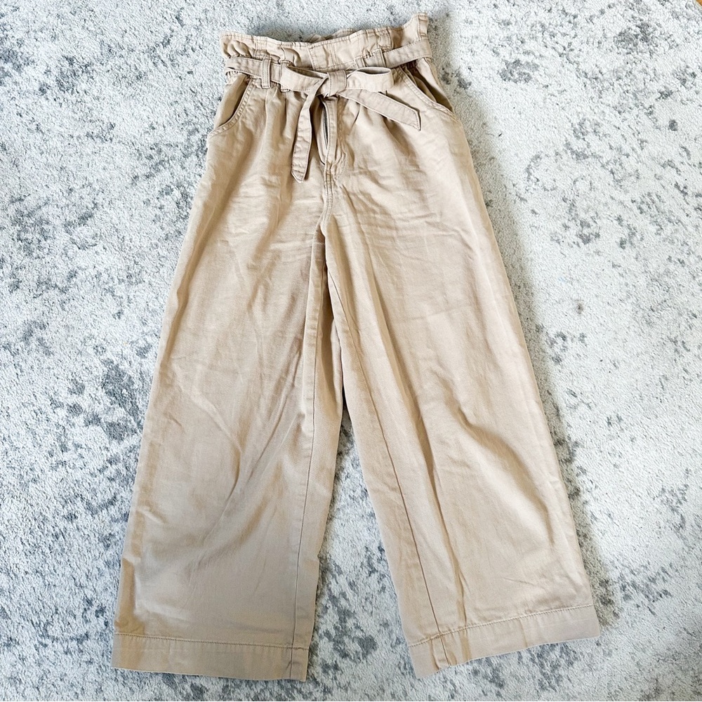 ⭐️3/$30⭐️ (bundle deal) H&M Beige Wide Leg Pants